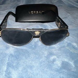 Versace shades- Unisex-brand new